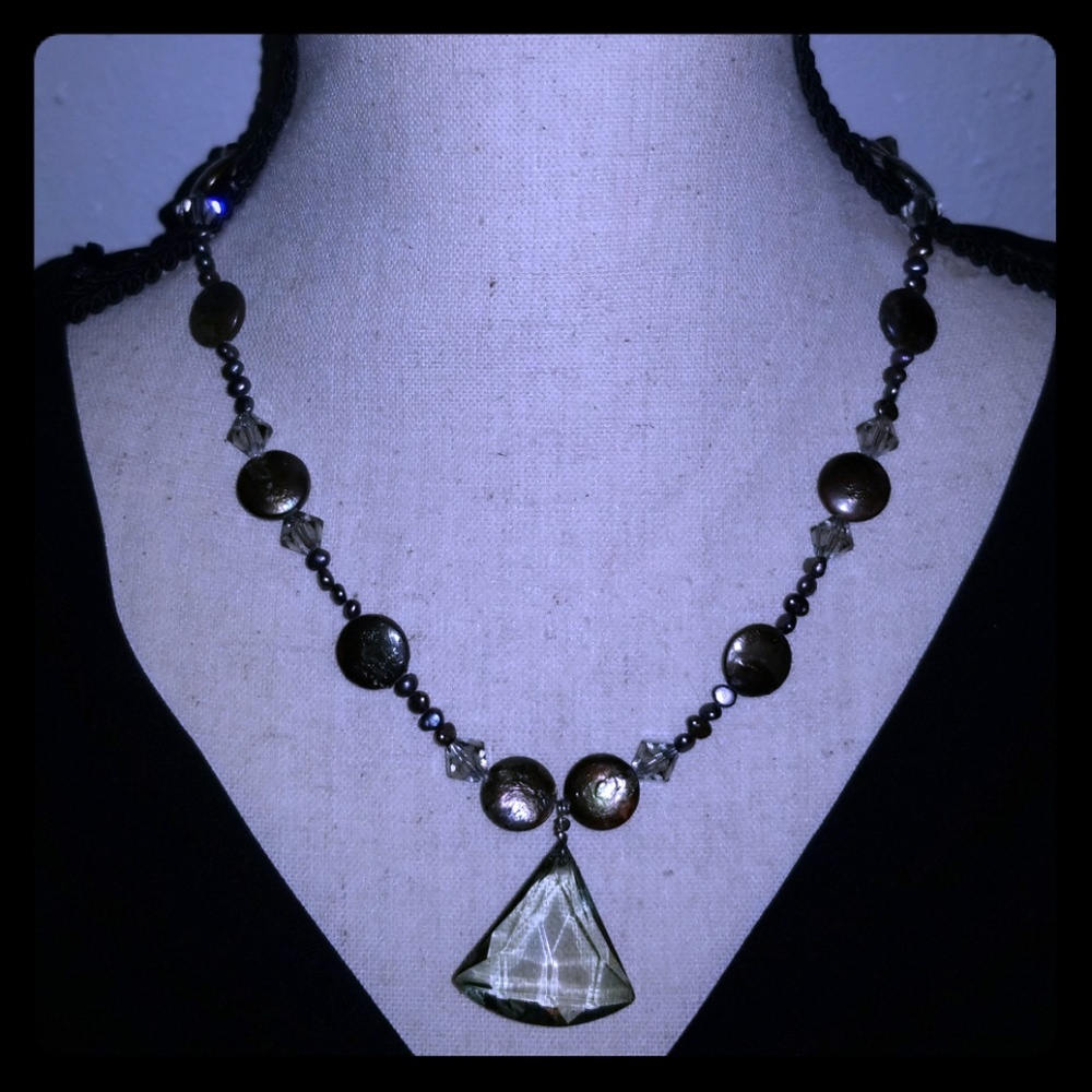 Handmade pearl necklace set